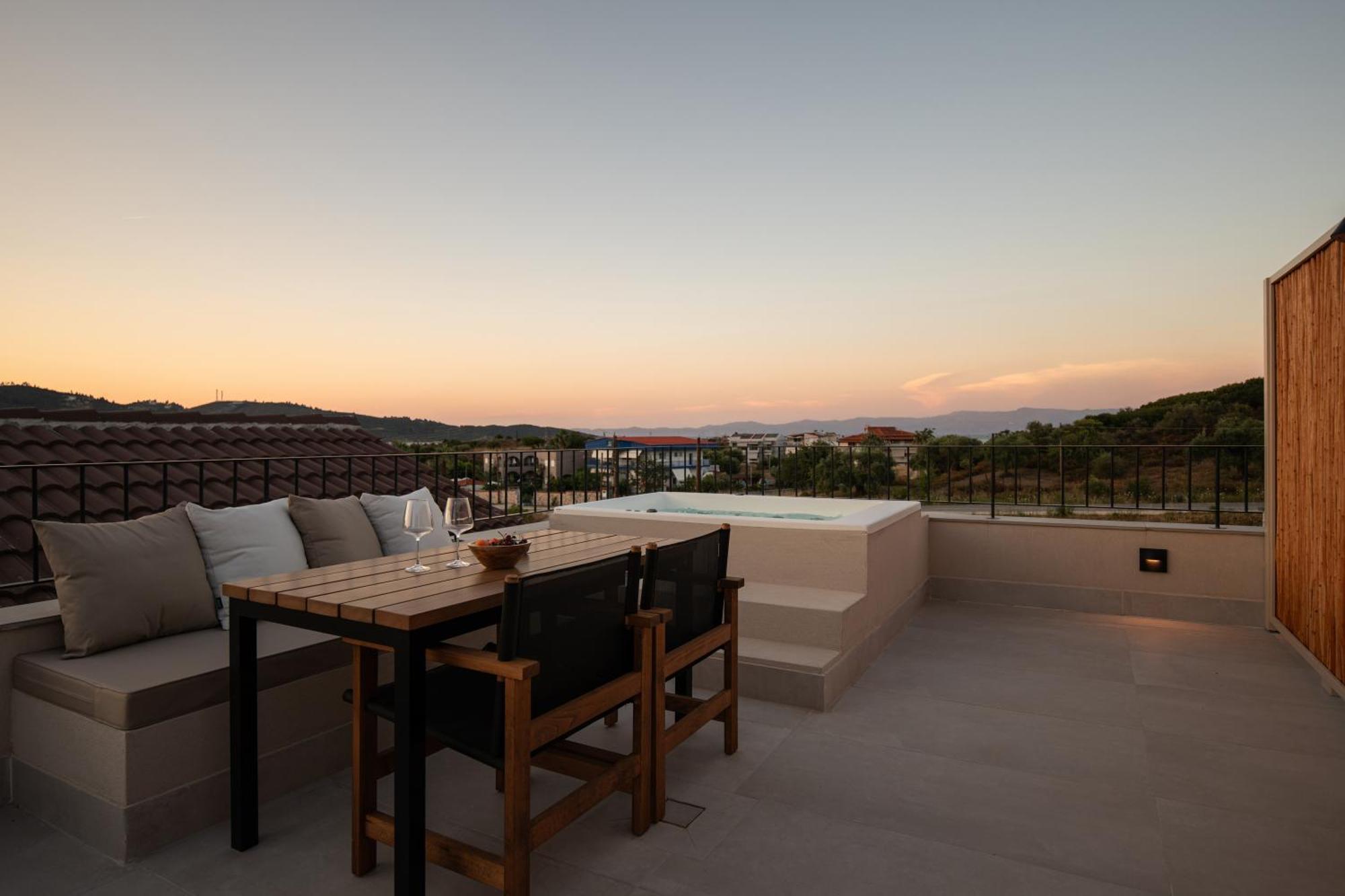 Olivera Suites Sarti Exteriör bild